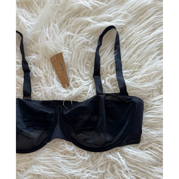 Skims No Show Molded Unlined Balconette Bra Onyx Size 38D - Picture 5 of 8